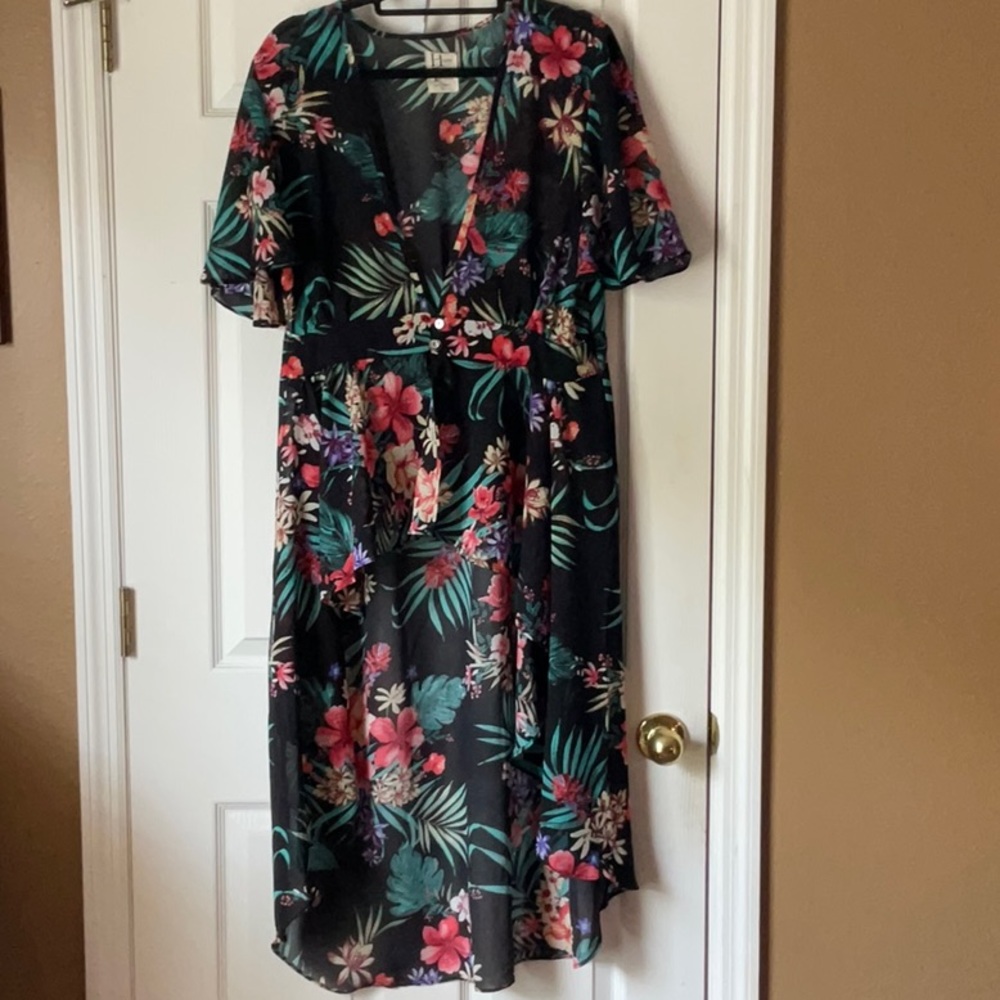 Haute Project Los Angeles High Low Tropical Black Floral Kimono Size X-Large
